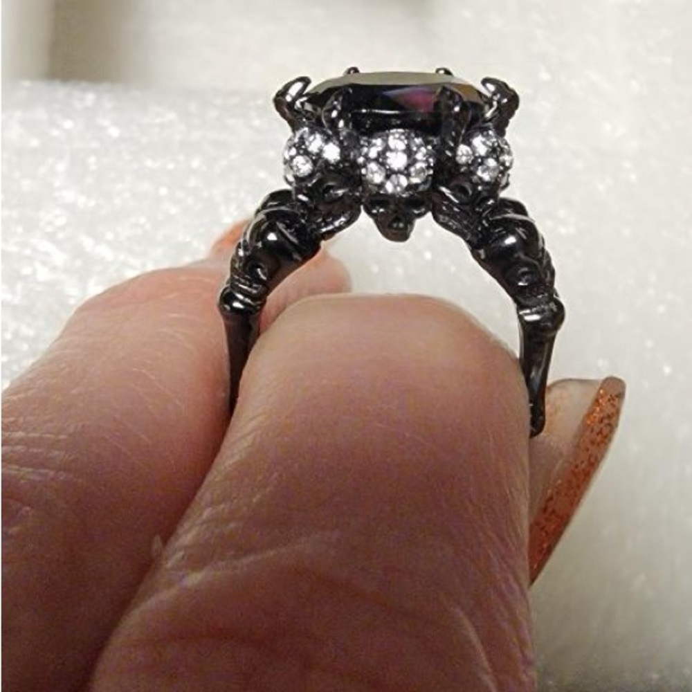Jeulia Skull Engagement style ring - Picture 2 of 6